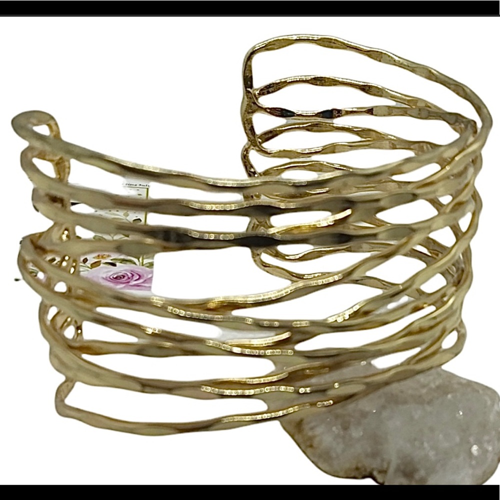 Gladiator Spun Dropped Gold Bracelet